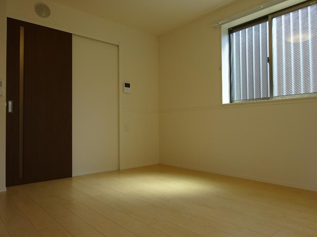 シュロス上飯田の居間・リビング