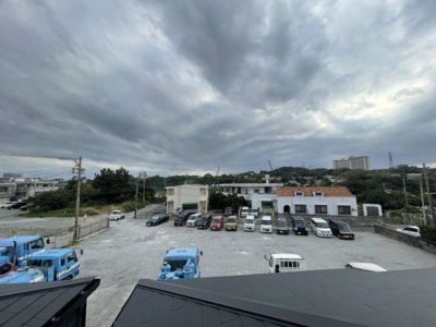 【展望】 | 沖縄市美里6丁目（全9棟）11・12号棟 | 11号棟　眺望良好♪