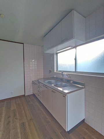 西村借家のキッチン