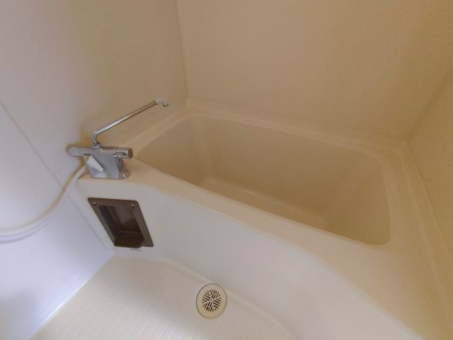 西村借家の浴室