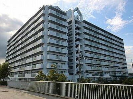 ディアコルモ富士が丘の外観