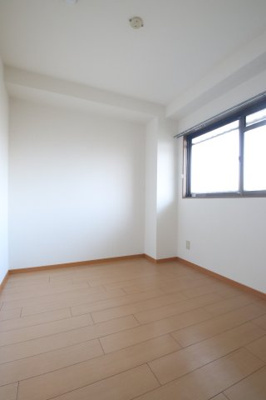 【洋室】 | アレーゼF