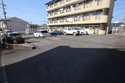 【駐車場】 | アレーゼF