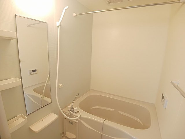 メゾンノワールの浴室