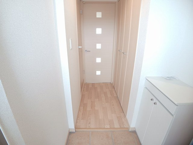 メゾンノワールの玄関