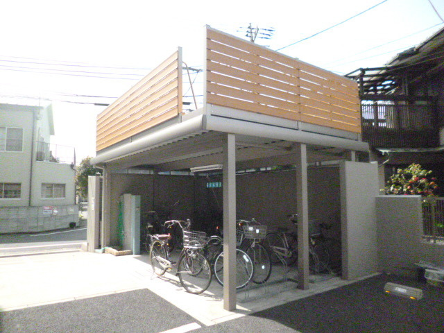 ルミエールのその他共用部分|★敷地内屋根付き駐輪場★