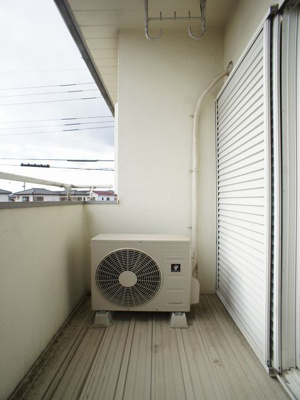 【バルコニー】 | ヴェルエスト鹿沼A | 日当たり良好！お洗濯物がたくさん干せます♪