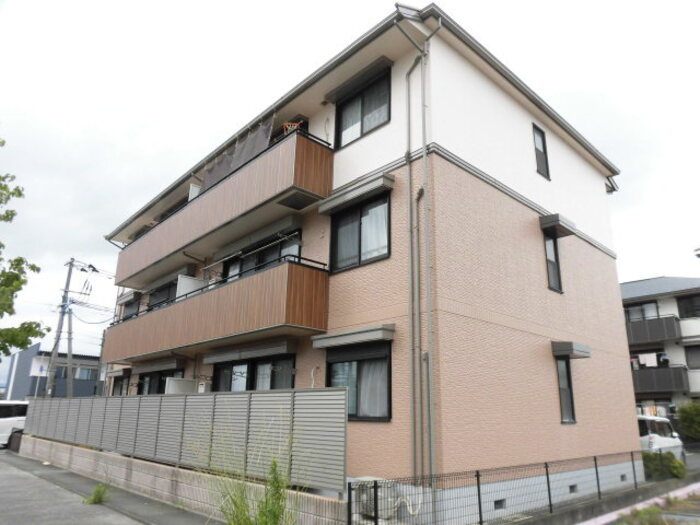 レ・ファミール・ド・ジョイ60　A棟