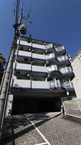 ヒルバレー妙法寺駅前の外観