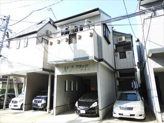 【エントランス】 | MJフラッツ