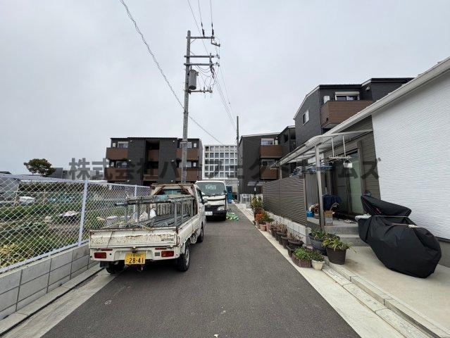 ノアール外大前の周辺