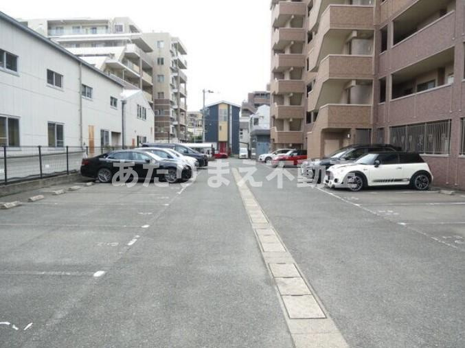 スカイシャトレ曰佐の駐車場