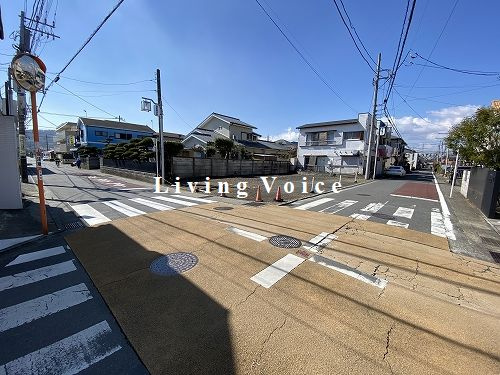 【前面道路含む現地写真】 | 平塚市徳延　土地（売地）　全2区画