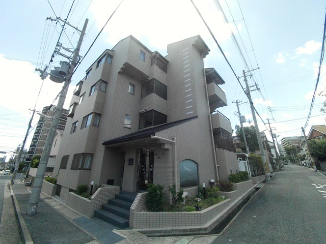 プリメーラリヨンの外観