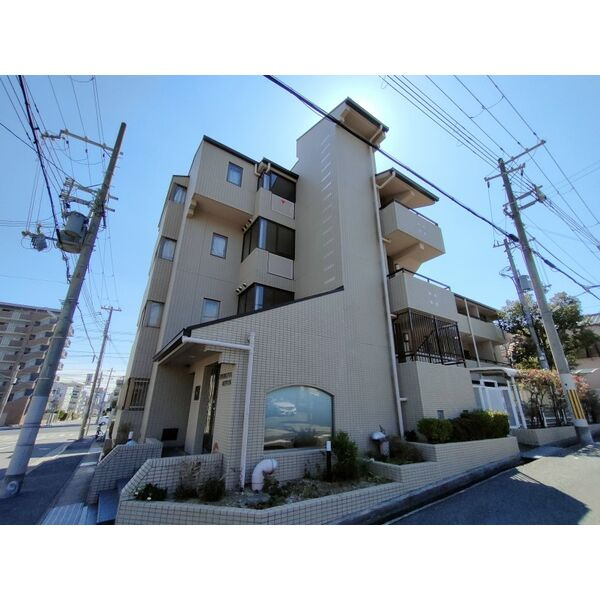 プリメーラリヨンの外観