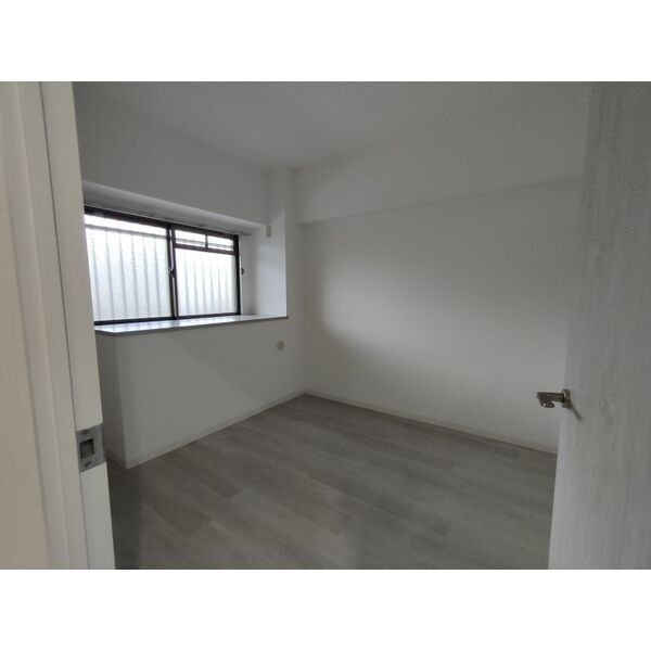 プリメーラリヨンの居間・リビング