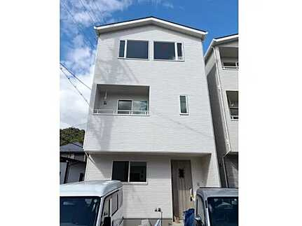 広島市安佐南区緑井７丁目　新築一戸建て(全3棟)