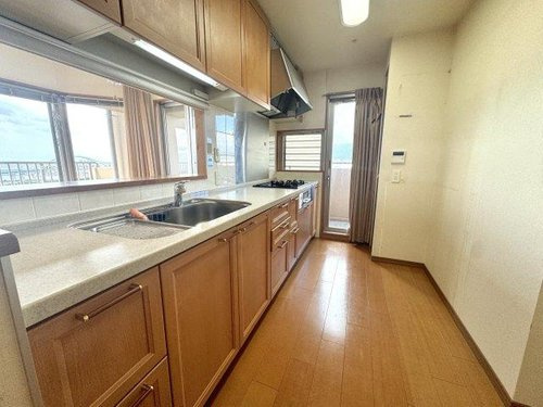 ルネヒューマンズガーデンパラディオB棟のキッチン