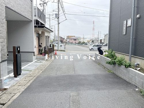 【前面道路含む現地写真】 | 【仲介手数料０円】平塚市四之宮3丁目2期　新築一戸建て | 平塚市四之宮3丁目2期　新築一戸建て