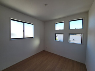 【洋室】 | 泉台４丁目　新築戸建 | 洋室約5.25帖