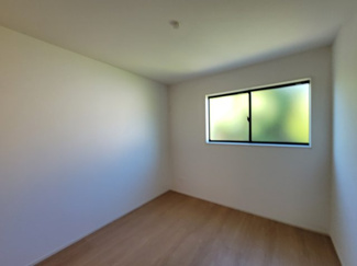 【洋室】 | 泉台４丁目　新築戸建 | 洋室約5.25帖