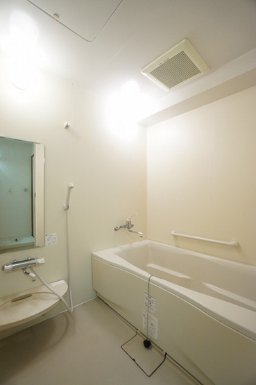 【浴室】 | オーベル平尾