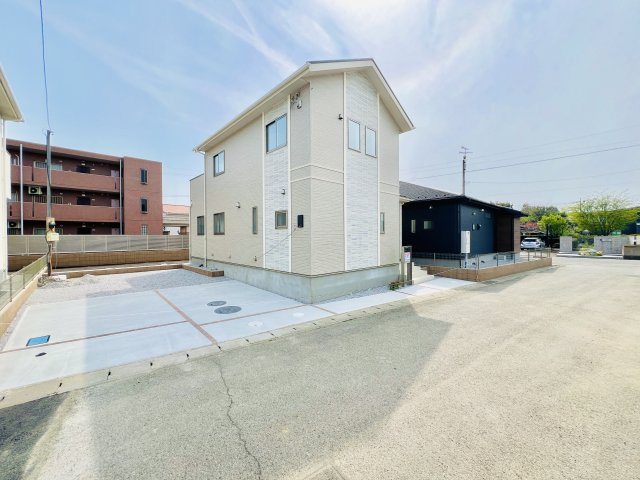 伊勢崎市除ケ町の前面道路含む現地写真|車の通りも少なく駐車も楽々♪