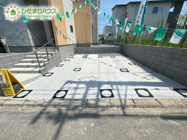 深谷市上柴町　第37期　新築一戸建て　クライン　01の駐車場|並列駐車2台可能！
急な来客時にも安心ですね!(^^)!