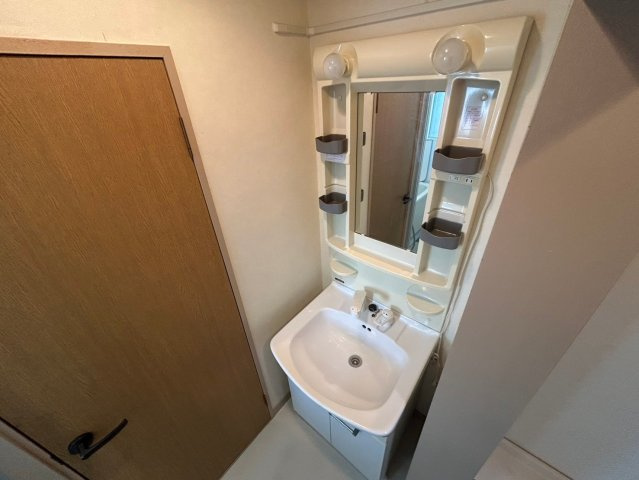 大脇ビルの洗面所|大脇ビル