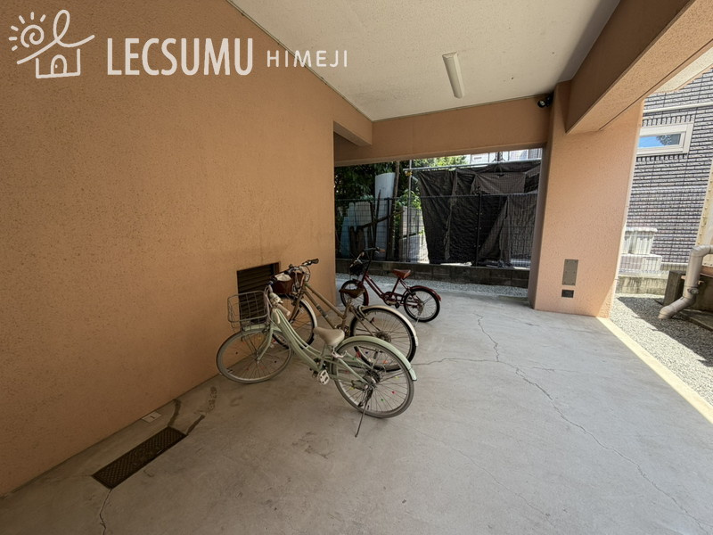 ライオンズマンション姫路平野町の駐輪場