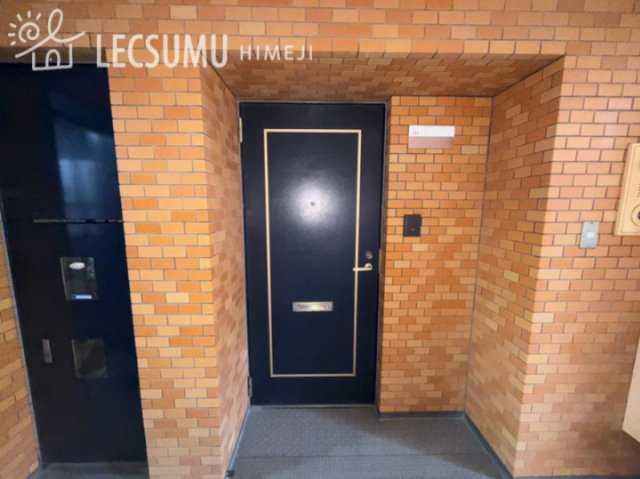 ライオンズマンション姫路平野町の玄関