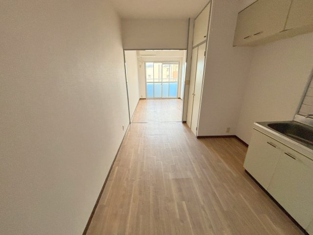 クリエール三津屋の内装