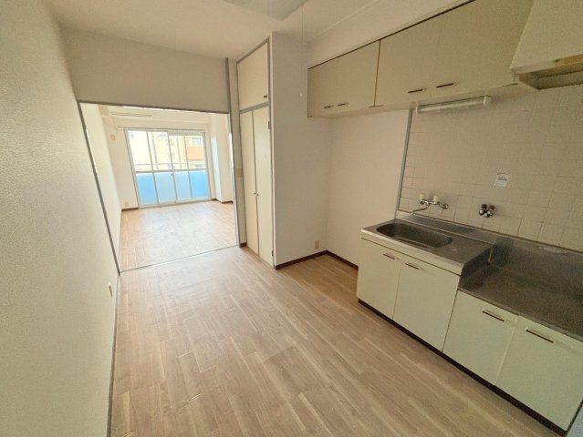 クリエール三津屋の内装