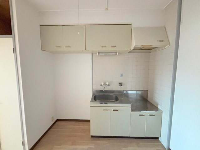 クリエール三津屋のキッチン