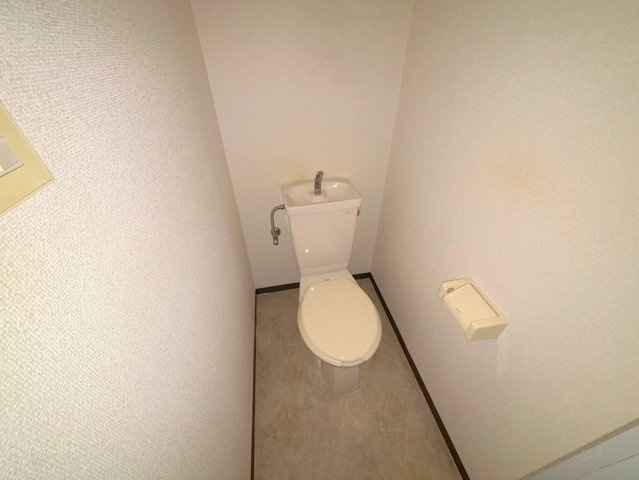 クリエール三津屋のトイレ