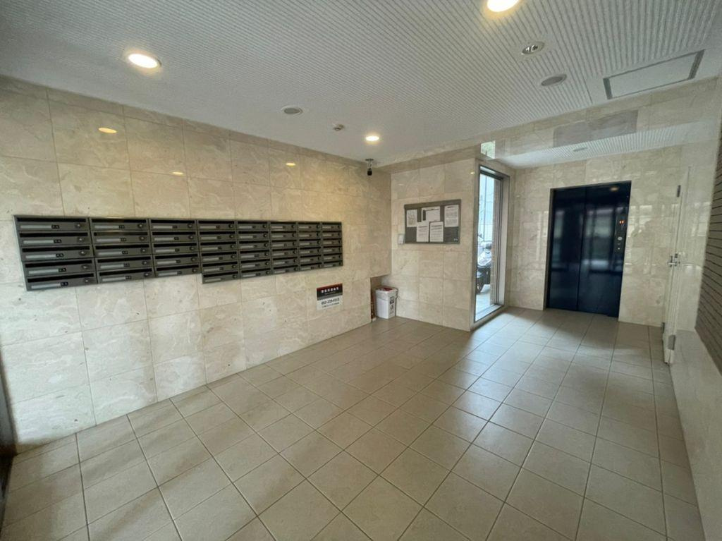 リヴェール白壁　名古屋市賃貸 仲介手数料無料のロビー|エントランス