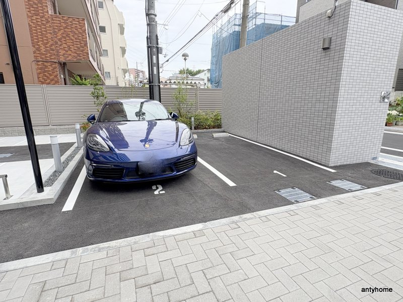 アルティザ緑地公園　仲介手数料無料の駐車場