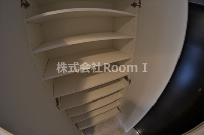 【収納】 | サムティ本町橋ⅡＭＥＤＩＵＳ | 大きなものも収納できそうです