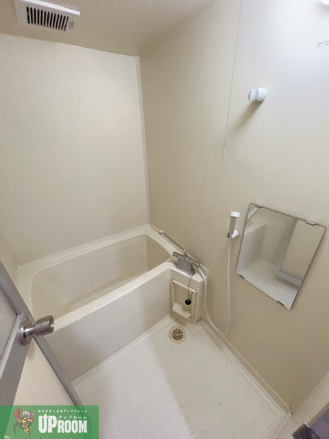 グリーンヒルズ朝宮の浴室