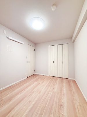 【洋室】 | 弘明寺ニューフラワーマンション | 約5.9帖の洋室です。