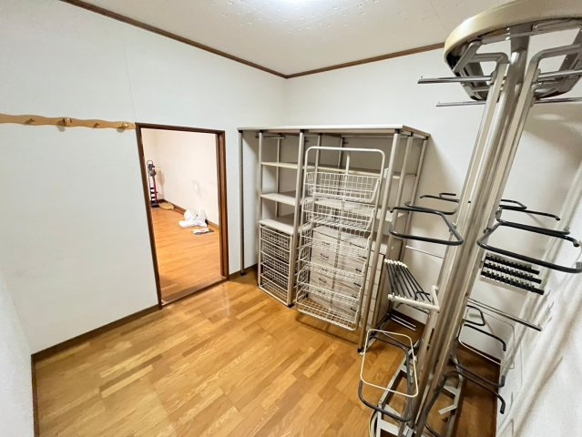 西宮町戸建の収納