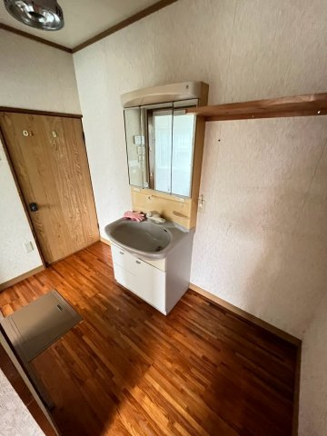 西宮町戸建の洗面所