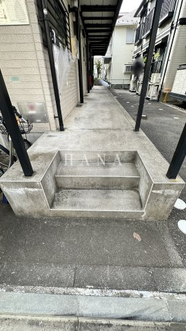 リヴ・ハイムBのエントランス