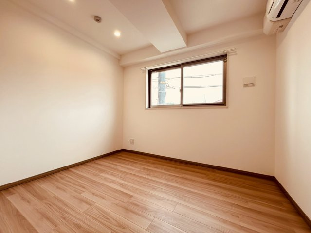 IMR　BLD.の内装