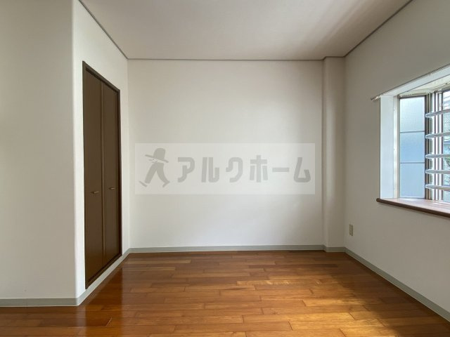 オレンジハウス3の居間・リビング|オレンジハウス3　洋室