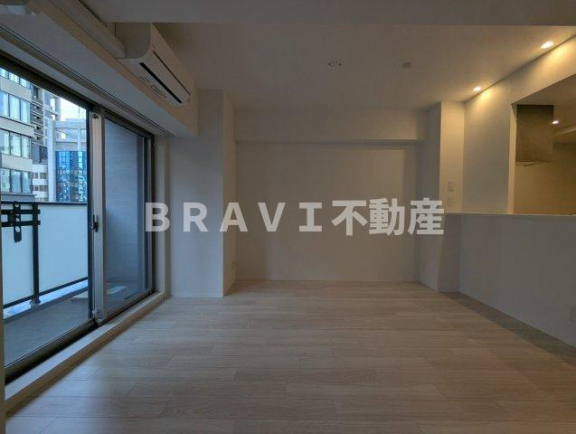 アーバネックス天満橋South BRAVI不動産の居間・リビング