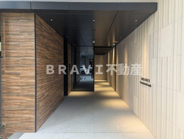 アーバネックス天満橋South BRAVI不動産のエントランス