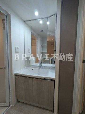 アーバネックス天満橋South BRAVI不動産の独立洗面台