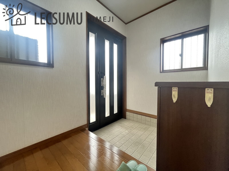 姫路市白浜町宇佐崎中3丁目/中古戸建の玄関