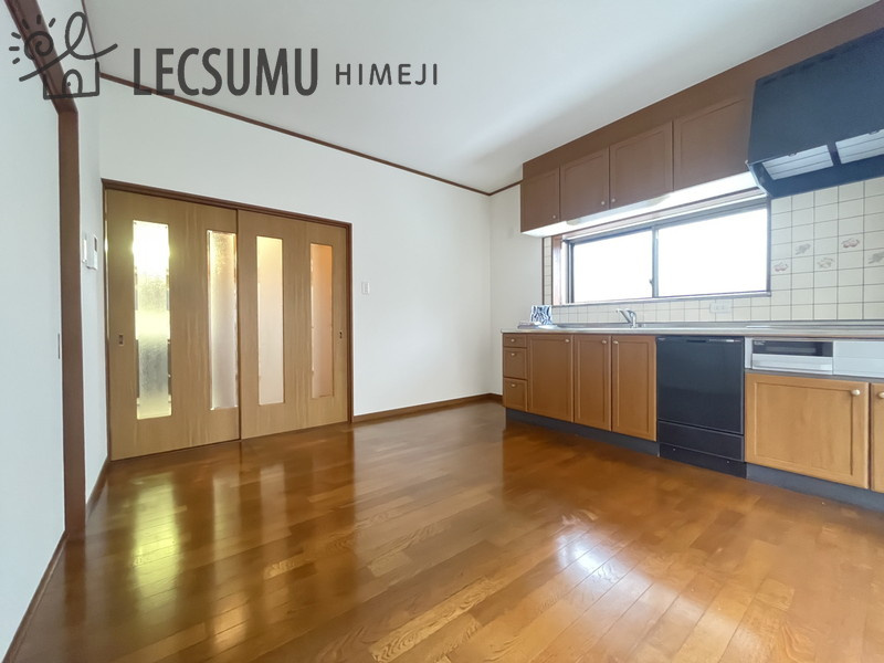 姫路市白浜町宇佐崎中3丁目/中古戸建の居間・リビング